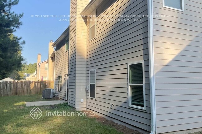 Building Photo - 4339 Shamrock Dr