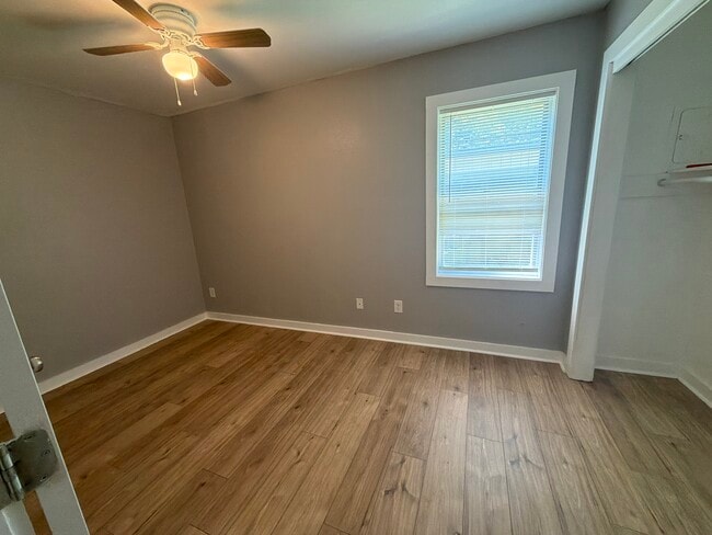 Building Photo - 1610 Dudley Ln