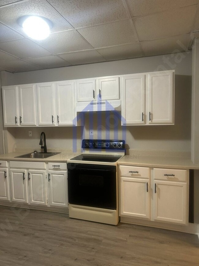 Building Photo - Coming Soon