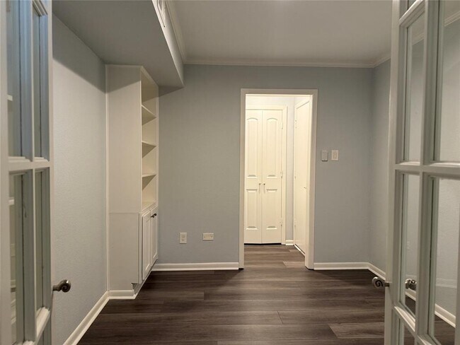 Building Photo - 777 Bering Dr