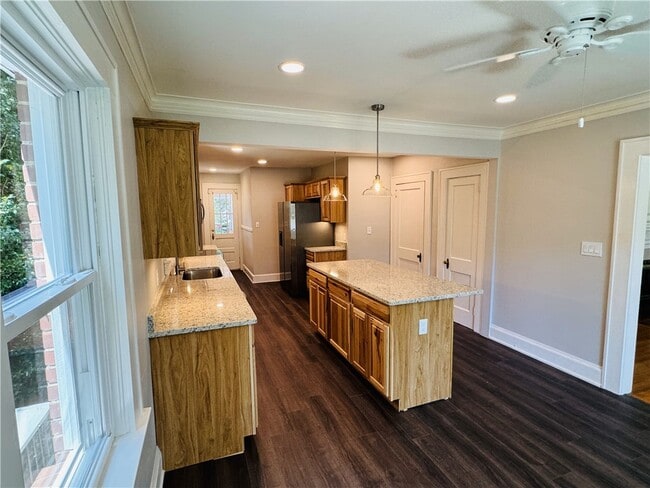 Building Photo - 212 Whitehall Rd