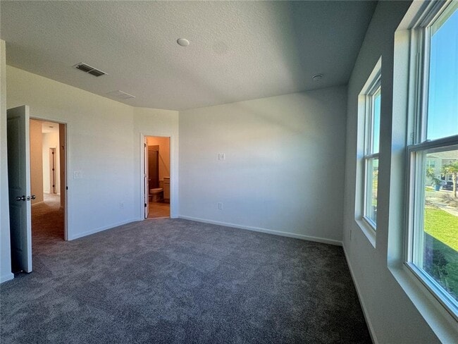 Building Photo - 2819 Maloof Dr