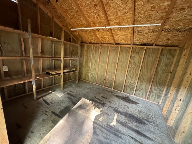 Building Photo - Charming 2-Bedroom, 1-Bathroom Home – $1,225/Month | 1,068 Sq. Ft.