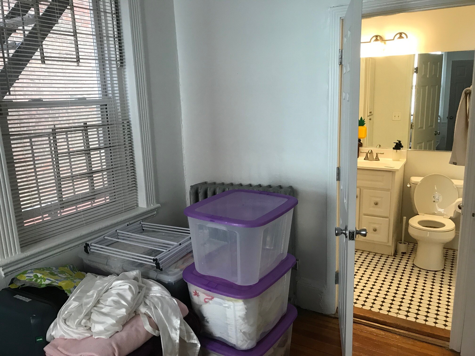 Building Photo - 64 Hemenway St