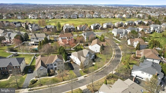Building Photo - 19925 Interlachen Cir