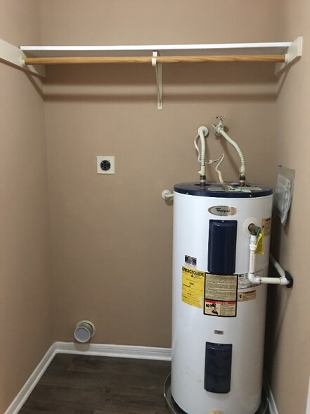 Building Photo - 802 Industrial Ave