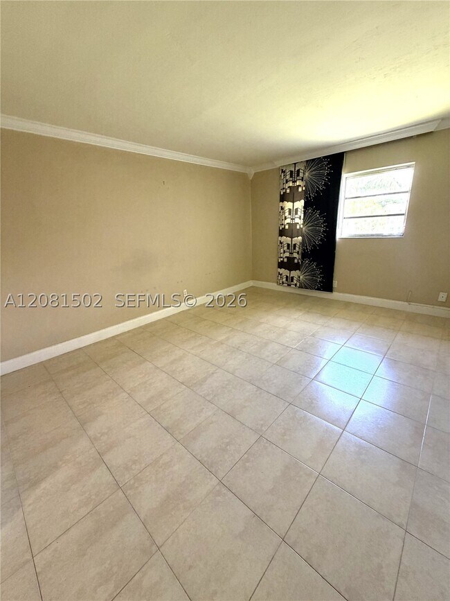 Building Photo - 1751 NW 75th Ave