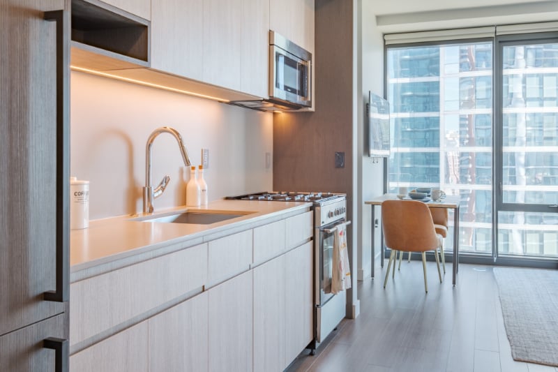 Primary Photo - 123 E Roosevelt Rd