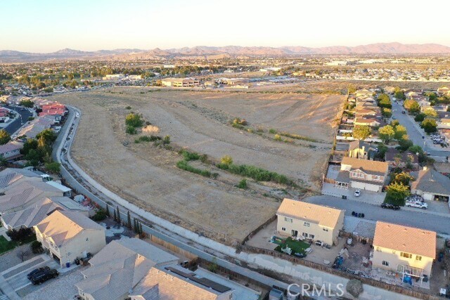Building Photo - 14690 Indian Wells Dr
