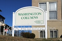 Building Photo - 647 W Washington St