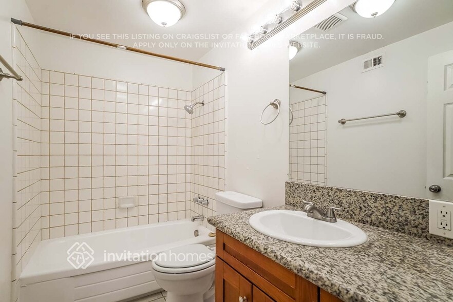 Building Photo - 2164 Athens Ave