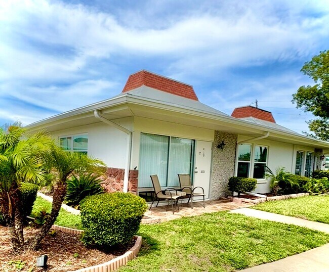 Primary Photo - Beautifully Updated Condo in a Gated Activ...