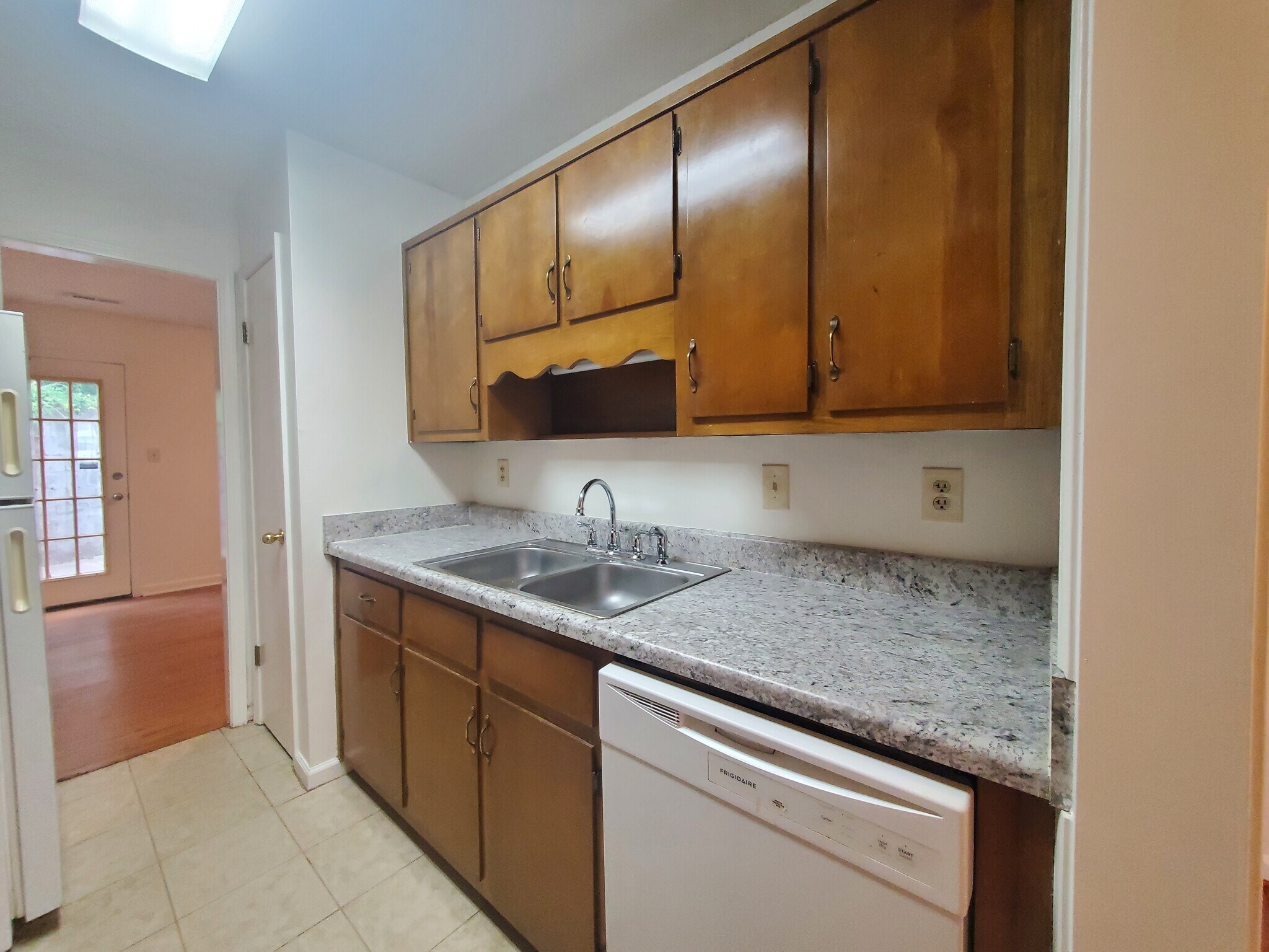 Building Photo - 1716 14th Ter S