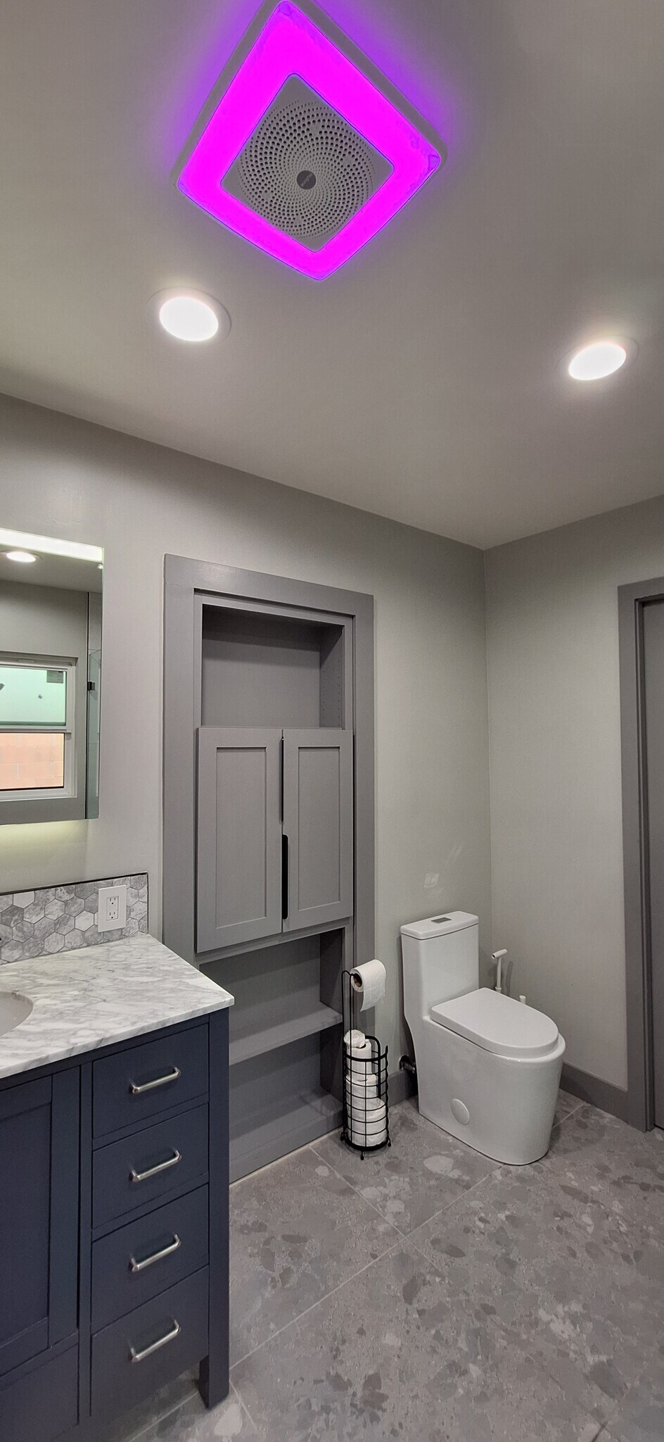 Building Photo - 6216 Paseo Canyon Dr