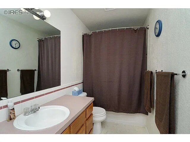 Building Photo - 557 Sherri Dr