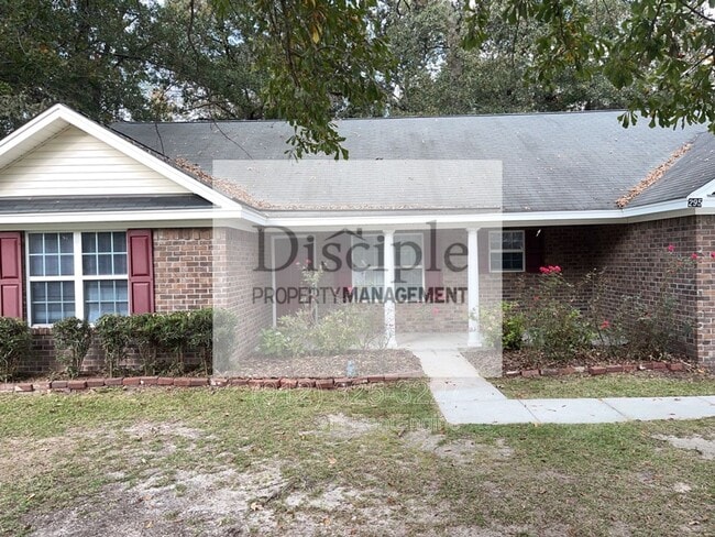 Building Photo - 295 Creekside Cir