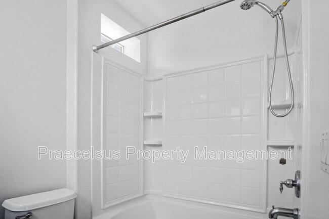 Building Photo - 1608 White Hickory Pl