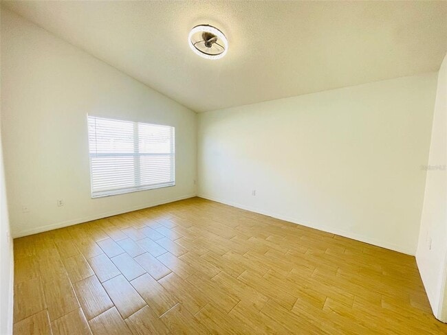 Building Photo - 2425 Timothy Ln