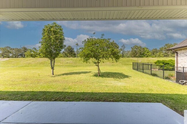 Building Photo - 321 Cypress Lakes Dr