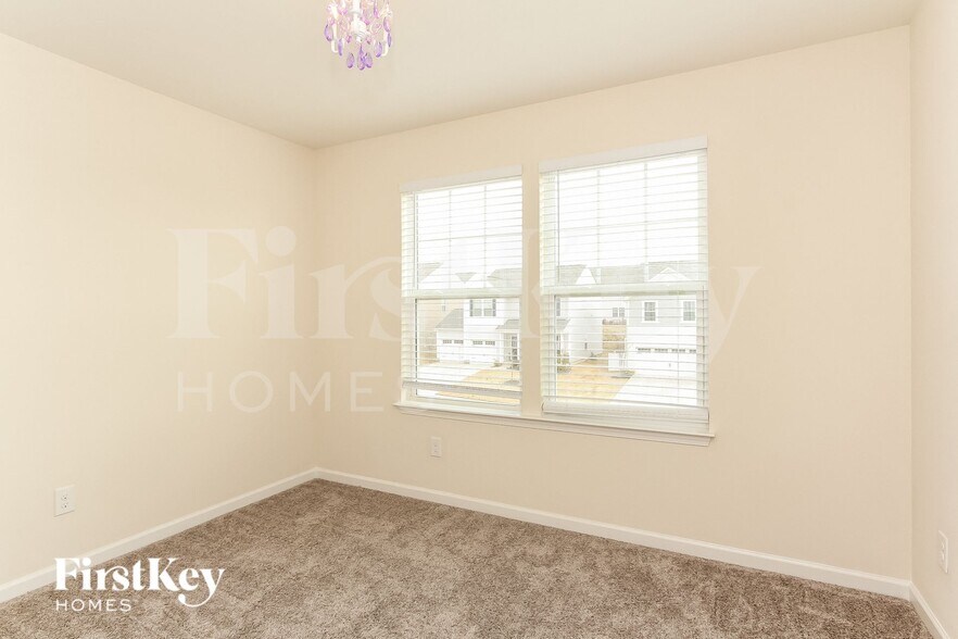 Building Photo - 217 Fesperman Cir