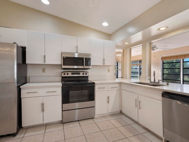 Building Photo - 1201 Pine Sage Cir