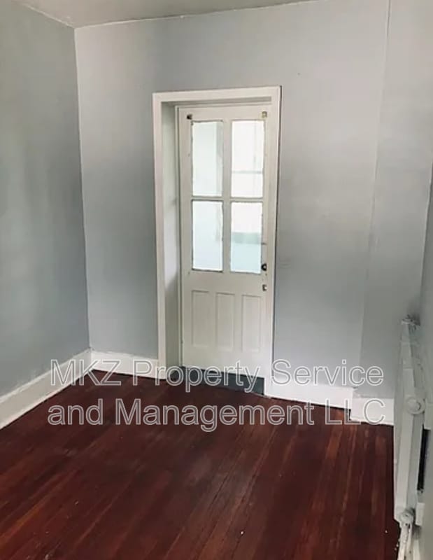 Building Photo - 253 Western Ave