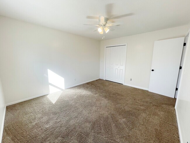 Building Photo - 7104 Orchard Ct