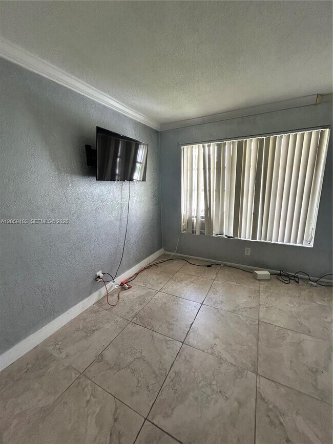 Building Photo - 5710 NW 64th Way