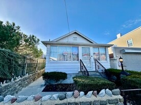 Building Photo - 1126 126th St