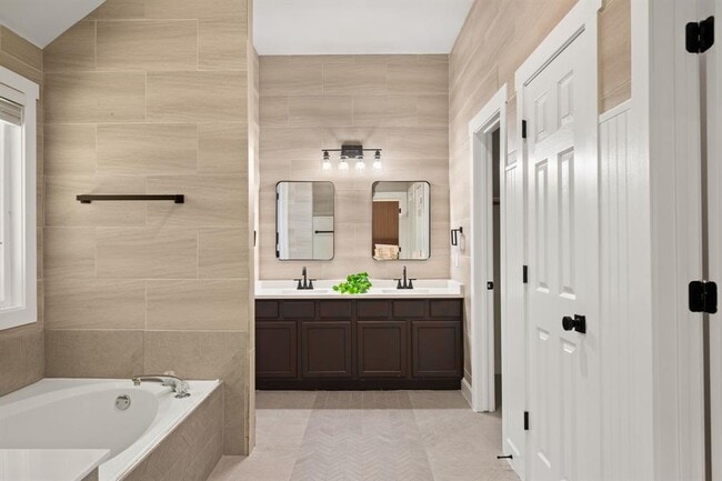 Building Photo - 3539 Laurel Bay Loop