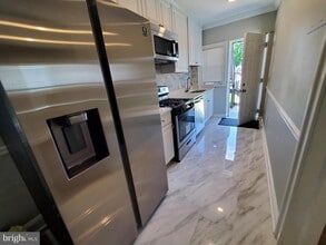 Building Photo - 3348 Minnesota Ave SE