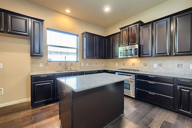 Building Photo - 12372 Payne St