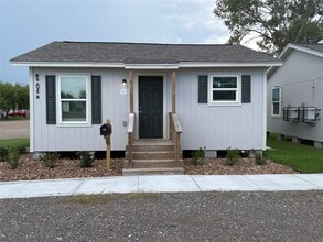 Building Photo - 8 S Avenue B