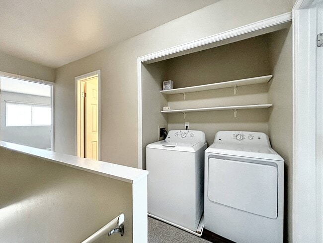 Building Photo - 5314 Solar Ridge Dr