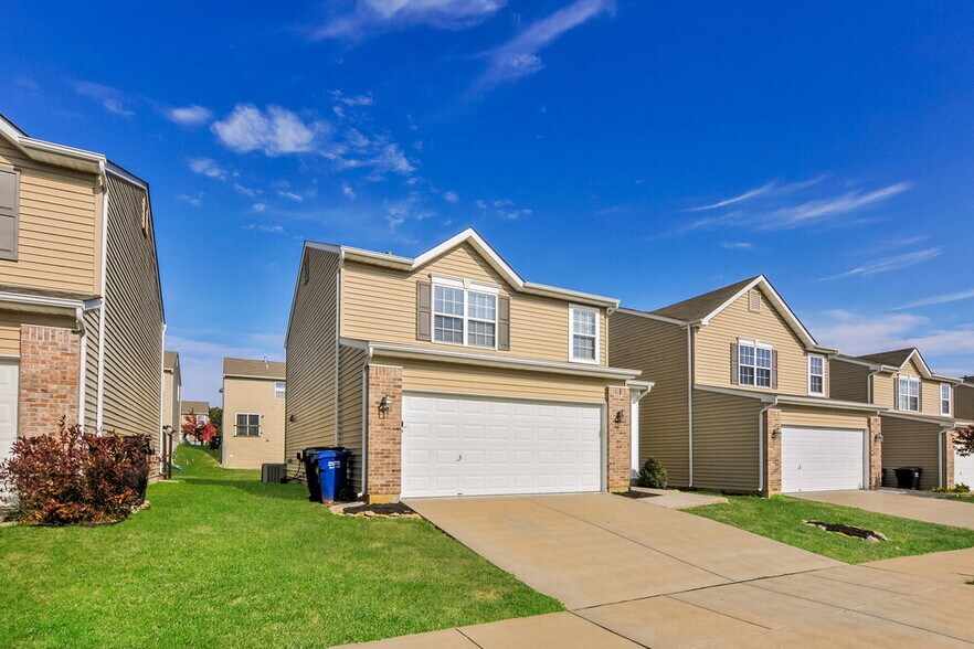 Building Photo - 209 Cimarron Ridge Crossing