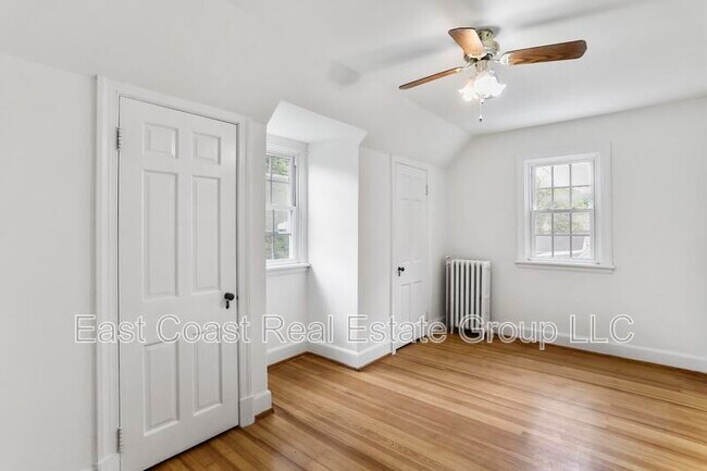 Building Photo - 720 Northern Ave