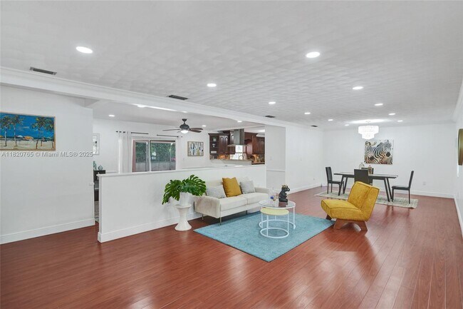 Building Photo - 7360 SW 120th St