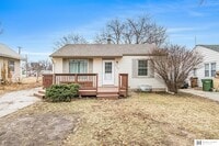 Building Photo - 2403 S Wayne St