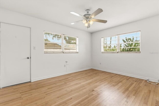 Building Photo - 1041 N Thornton Ave