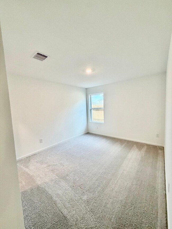 Building Photo - 28807 Golden Wheat Ct
