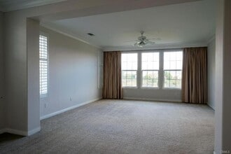 Building Photo - 26850 Boulder Crest Dr