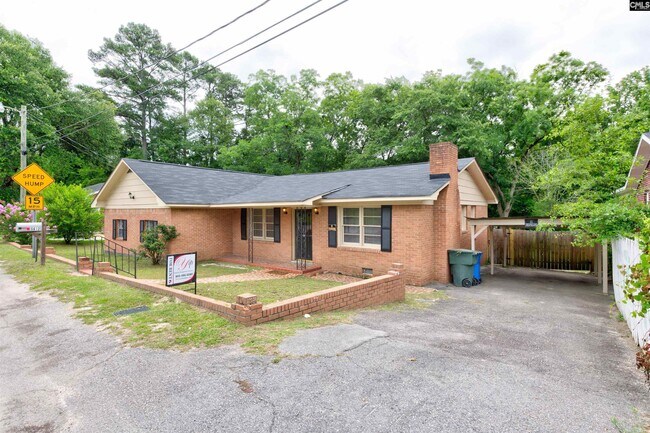 Building Photo - 5612 Kirkland St