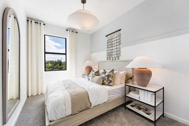 Building Photo - 4315 Efendi Dr