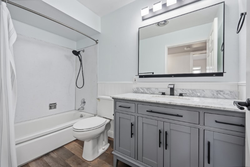 Building Photo - 6339 Salem Way