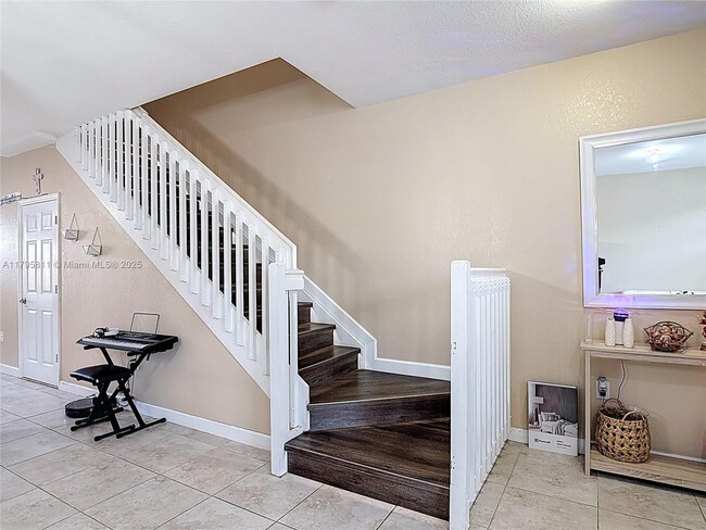 Building Photo - 15073 SW 115th Terrace