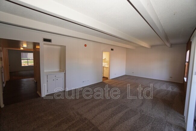 Building Photo - 9995 E Harvard Ave