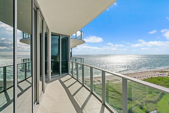 Building Photo - 3100 N Ocean Dr