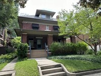 Building Photo - 431 N Cherry St