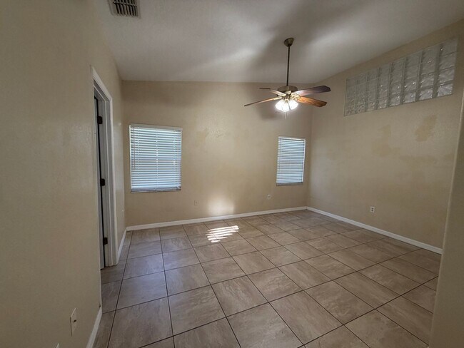 Building Photo - Spacious Open-Concept Home with Bonus Patio & Fenced Yard