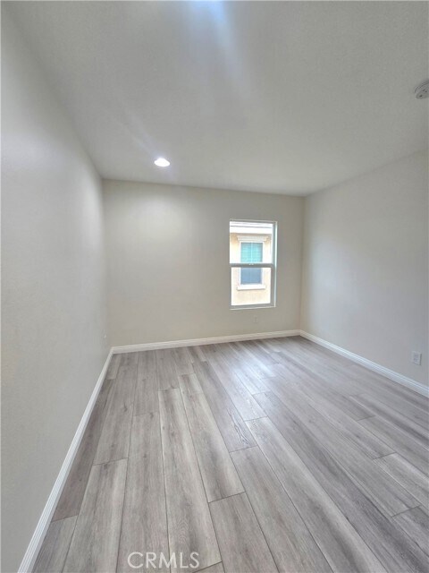 Building Photo - 3073 Snowdrop Ct